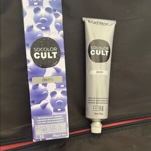 Matix Dusty Purple Demi Hair Color. Dusty Purple sealed